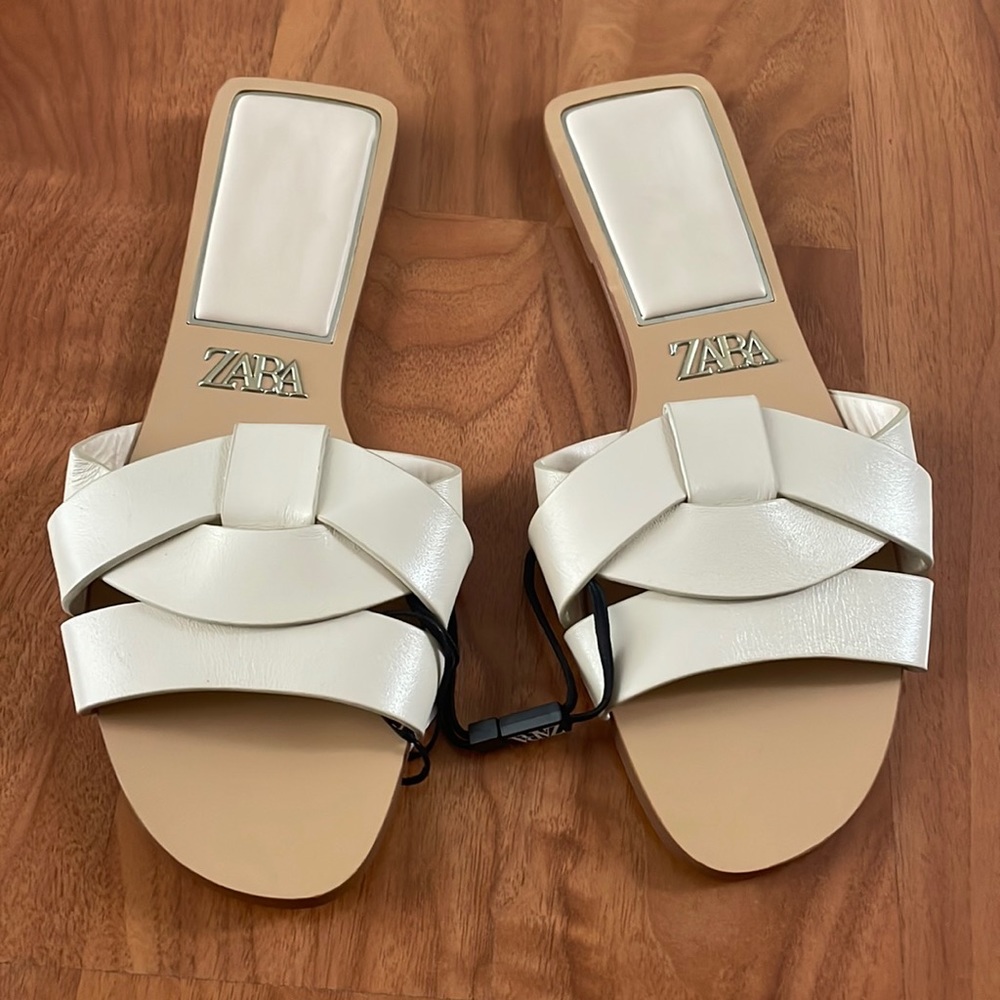 Zara Low Heeled Crossed Leather Sandals